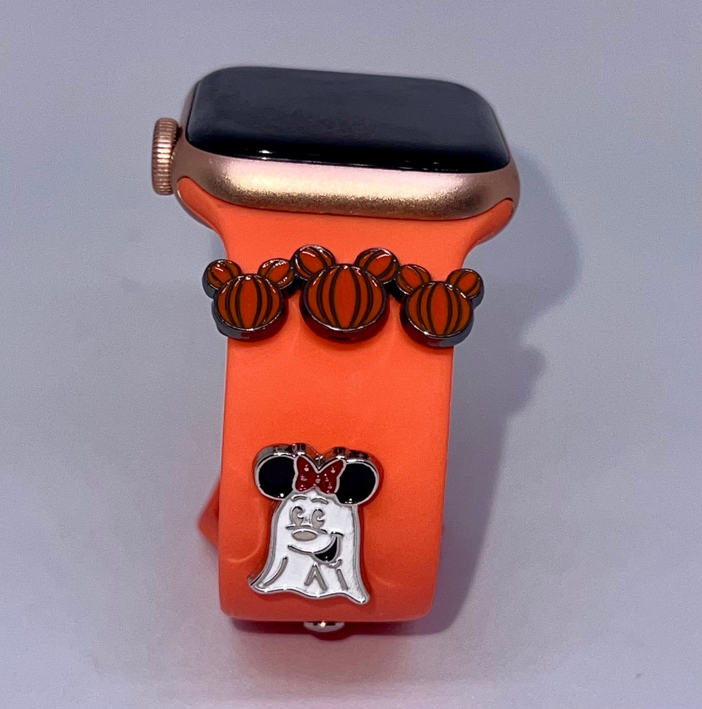 Pumpkin Bar & Minnie Ghost