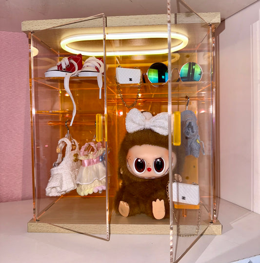 Display-Labubu Closet