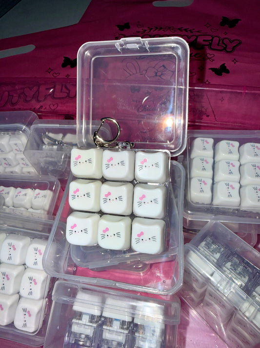 Keychains Clicker ✨