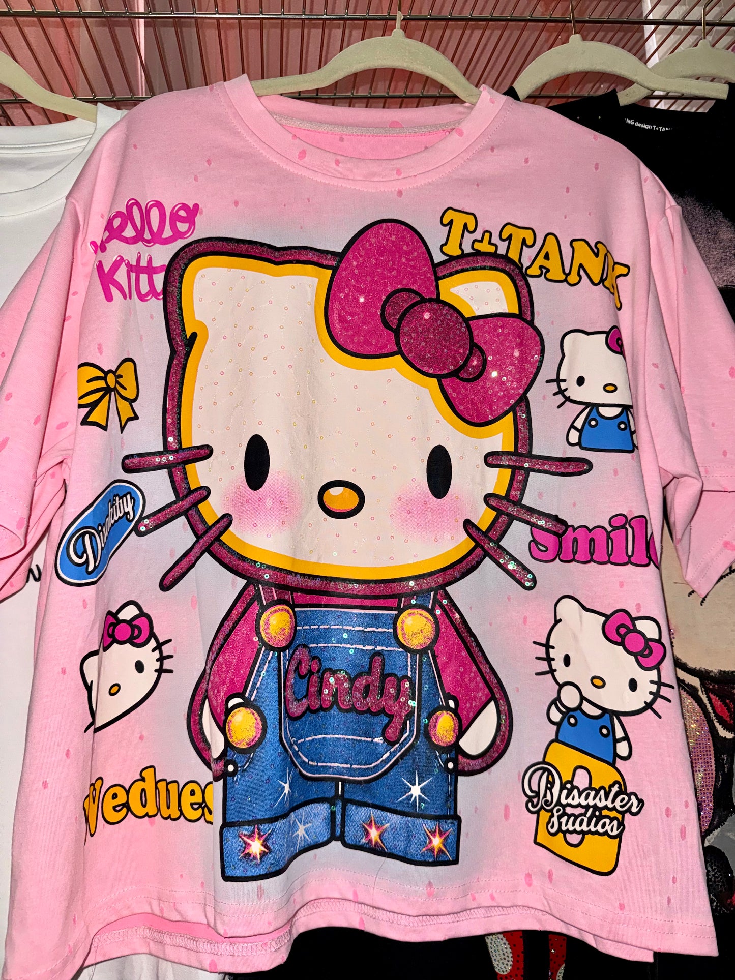 Pink Kawaii Bow Graphic Cropped Tee ✨