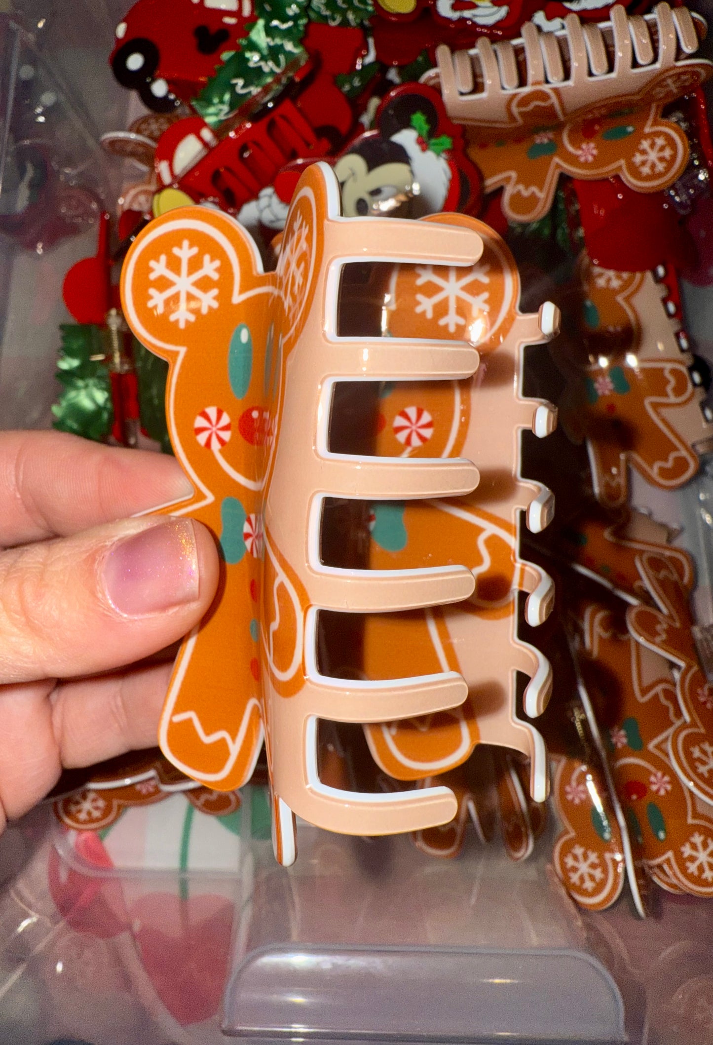 Mickey Gingerbread Claw Clip✨