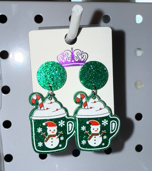 Holiday Mug Earrings 🎄💚