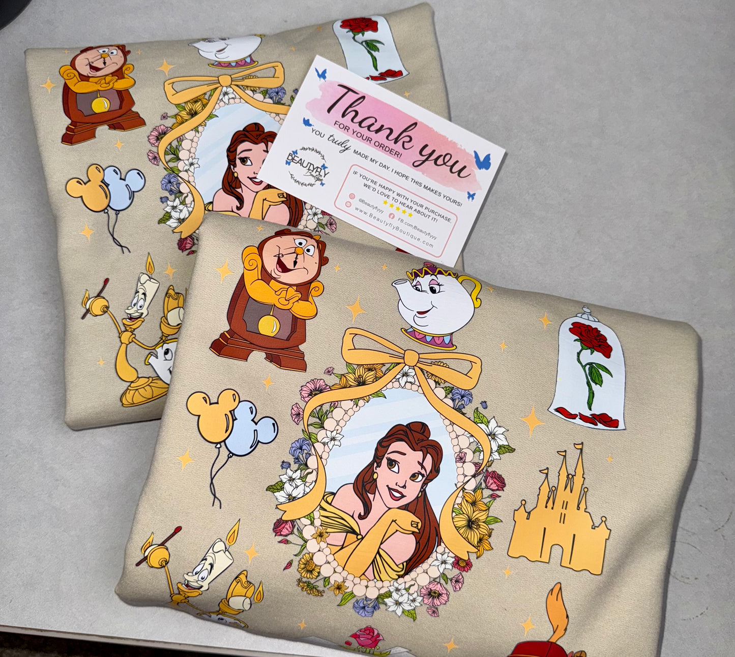 Belle 🌹💛 Sweater